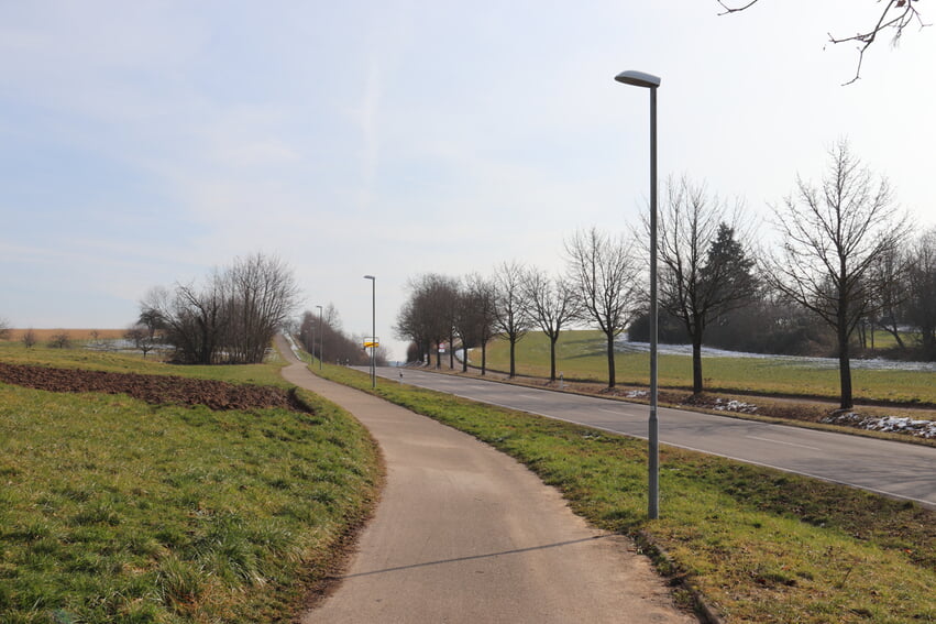 Die Beleuchtung vom Radweg Langensteinbach – Auerbach ist auch ein Teil der Straßenbeleuchtung in Karlsbad. Foto: Gemeinde Karlsbad