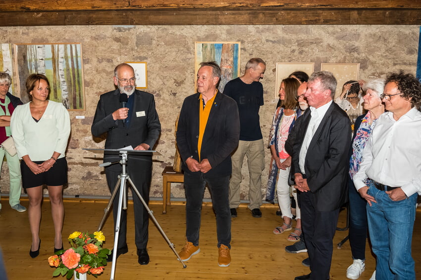Ausstellungseröffnung durch die Vorstände Heidi Ochs und Günter Denninger in Anwesenheit des Bürgermeistervertreters Herrn Rädle