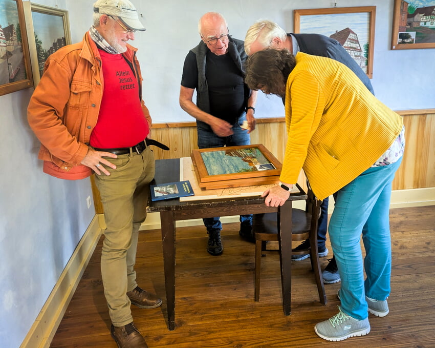 Spannende Diskussionen über die Bilder