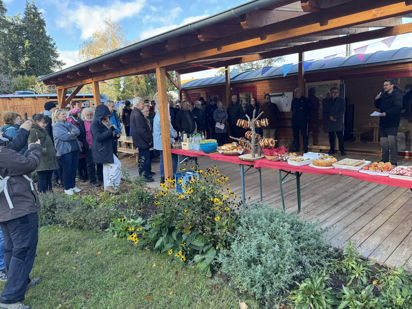 Eindrücke vom Tag der offenen Tür des Natur- und Waldkindergartens Langolino. Fotos: Gemeinde