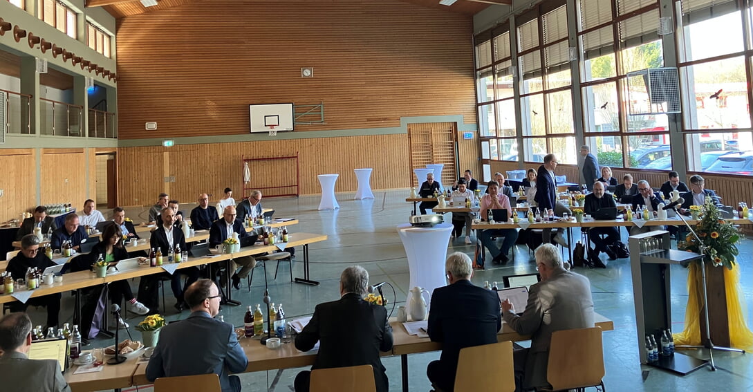 Die Fr&uuml;hjahrssitzung der B&uuml;rgermeisterversammlung fand in der Hagwaldhalle in Pfinztal-Kleinsteinbach statt.