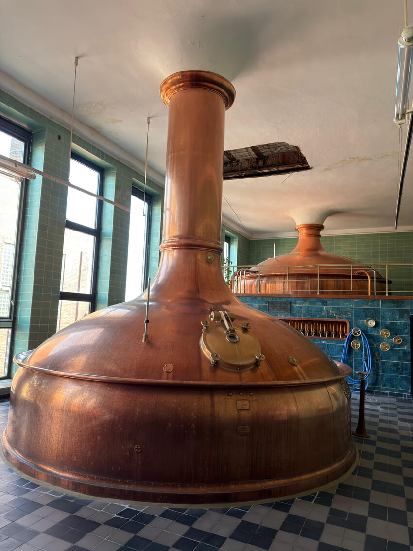 Fr&uuml;her wurden G&auml;rkessel aus Kupfer gefertigt, weil dieses Material damals besonders g&uuml;nstig war.