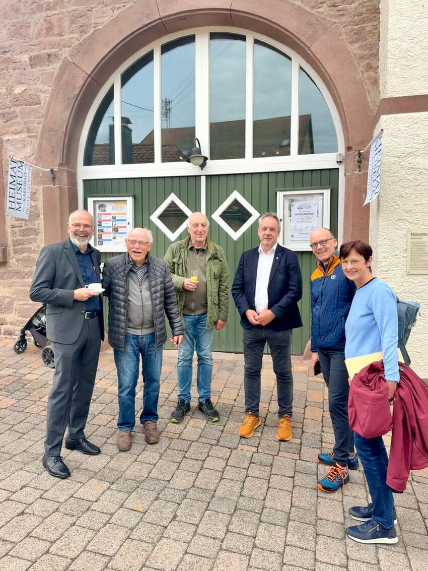 von links: G&uuml;nter Denninger (HV), Klaus Kappler (Gr&uuml;ndungsmitglied HV), Norbert Ried (CDU), Roland R&auml;dle (CDU) Bernhard und Gisela Kleinsorge (CDU)