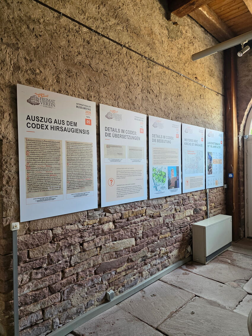 Ausstellung zur neuen Ersterwähnung von Langensteinbach im Jahr 1095 im Heimatmuseum
