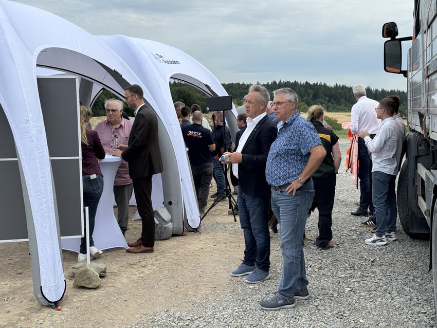 Vertreter der Gemeinde beim Informationstermin (Foto: Gemeinde Karlsbad)