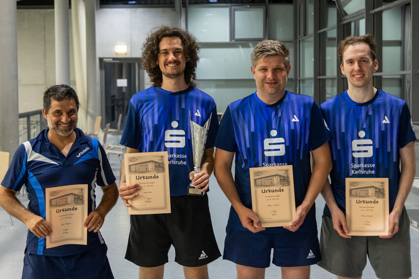 Die strahlenden Gewinner der „Königsklasse“ von links: Evgeni Stoyanov, Lenny Lorenz, Marco Wehrkamp und Florian Schneider