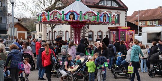 Am kalendarischen Frühlingsanfang zum Märzenmarkt