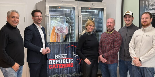 „Beef Republic“ eröffnet im Ittersbacher Pferdehof 