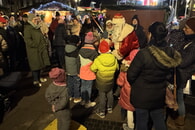 Weihnachtsmarkt lockte Jung und Alt
