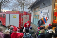 Der Nikolaus kommt zur Jugendfeuerwehr Auerbach