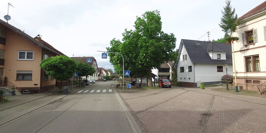 Ge&auml;nderte Buslinien aufgrund des Maibaumstellens und Rathausplatz gesperrt in Mutschelbach