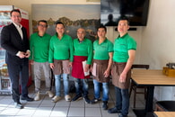 Seit 20 Jahren in Langensteinbach:  Jubil&auml;umsbesuch beim Asia Wok