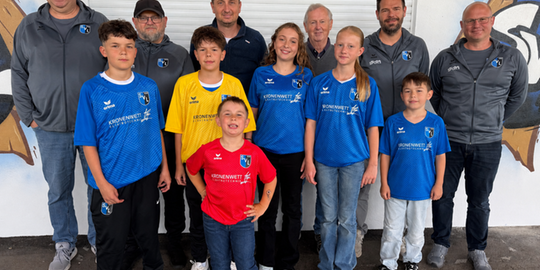 Kronenwett Elektrotechnik wird Partner der SVL-Fu&szlig;balljugend