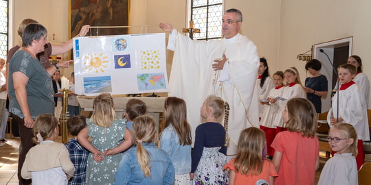 Ein buntes Mosaik - Sommerfest der katholischen Gemeinde St. Barbara