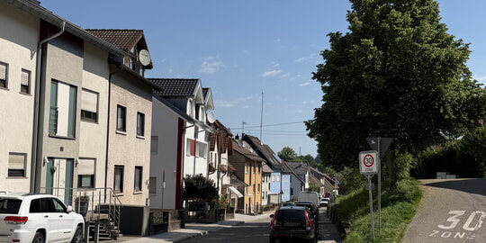 Bekanntmachung Ortsbegehung Bereich &bdquo;Remchinger Stra&szlig;e&ldquo; in Karlsbad-Auerbach