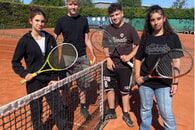 Gelungene Projekttage: Sch&uuml;lerinnen und Sch&uuml;ler entdecken Tennissport