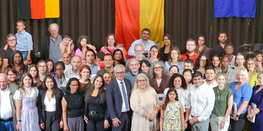 15. Einb&uuml;rgerungsfeier - Landkreis Karlsruhe begr&uuml;&szlig;t neue Staatsb&uuml;rgerinnen und Staatsb&uuml;rger