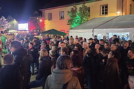 Kunst- und K&uuml;rbisnacht, verkaufsoffener Sonntag  und Kerwemarkt: herbstliche H&ouml;hepunkte in Langensteinbach