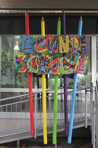 Kunstprojekt Grundschulschild