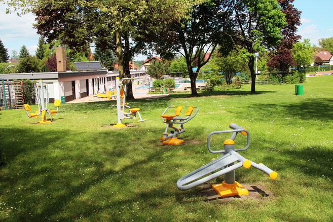 Fitnessgeräte Freibad