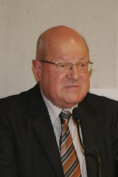 G&uuml;nter H&ouml;ger
